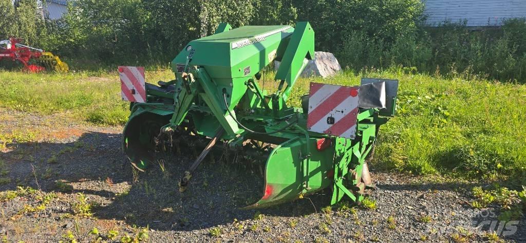 John Deere 131 Diskli çayir biçme makinasi