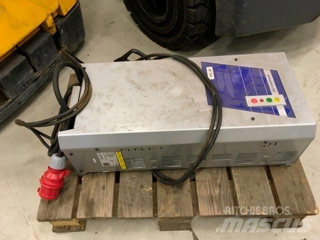 Jungheinrich EFG 215 Elektrikli forkliftler