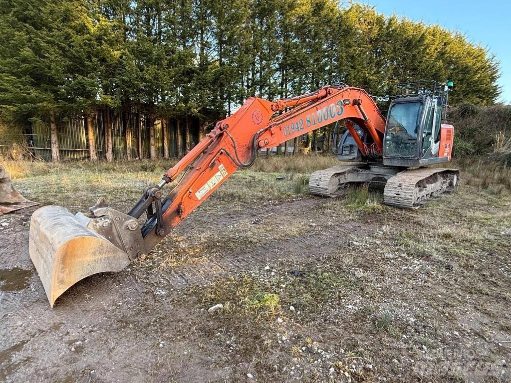 Hitachi ZX225USRLC-3 Paletli ekskavatörler
