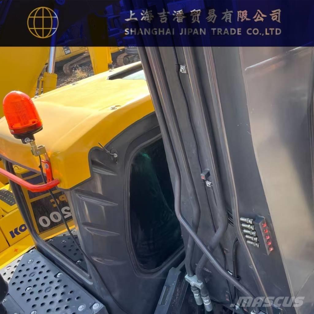 Volvo EC 240 Paletli ekskavatörler
