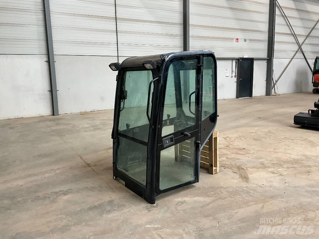 Kubota U 27-4 Kabin