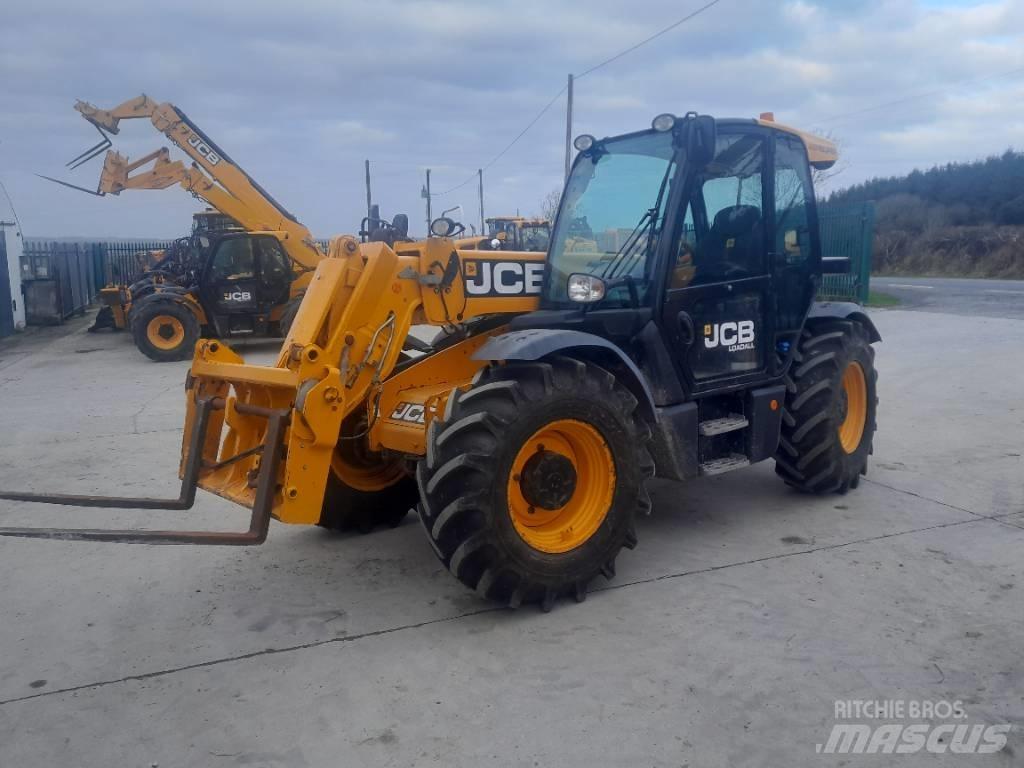 JCB 536-60 Tarimsal teleskopik yükleyiciler