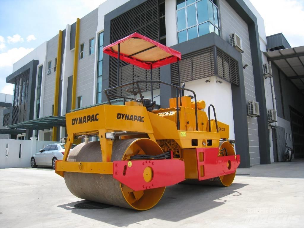 Dynapac CC 211 Çift tamburlu silindirler