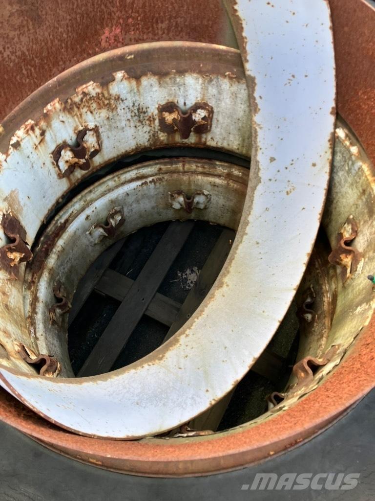  PARIPYÖRÄT 18.4-34 Tekerlekler