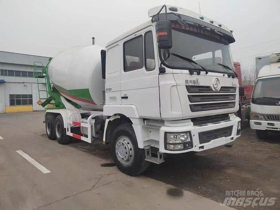 Shacman F3000 6X4 Transmikserler