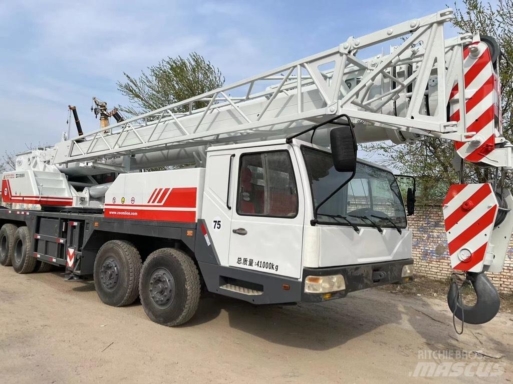 Zoomlion QY50V Yol-Arazi Tipi Vinçler (AT)