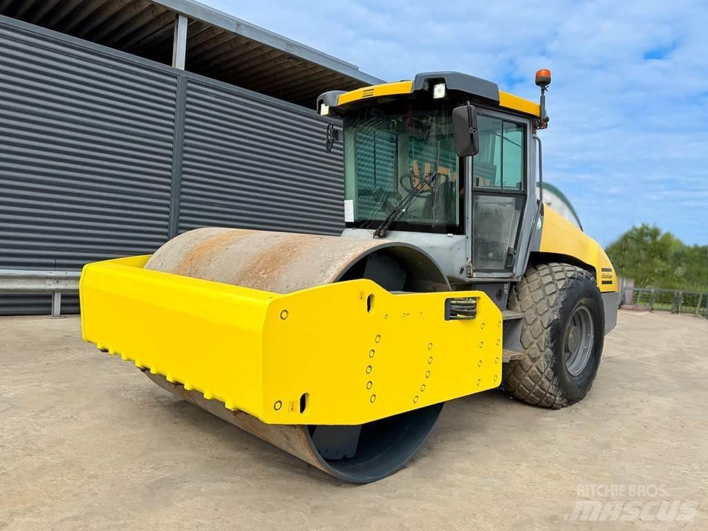 Dynapac CA3500D Tek tamburlu silindirler