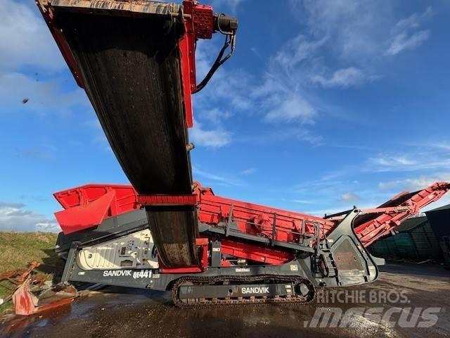Sandvik QE 441 Gezer eleyiciler