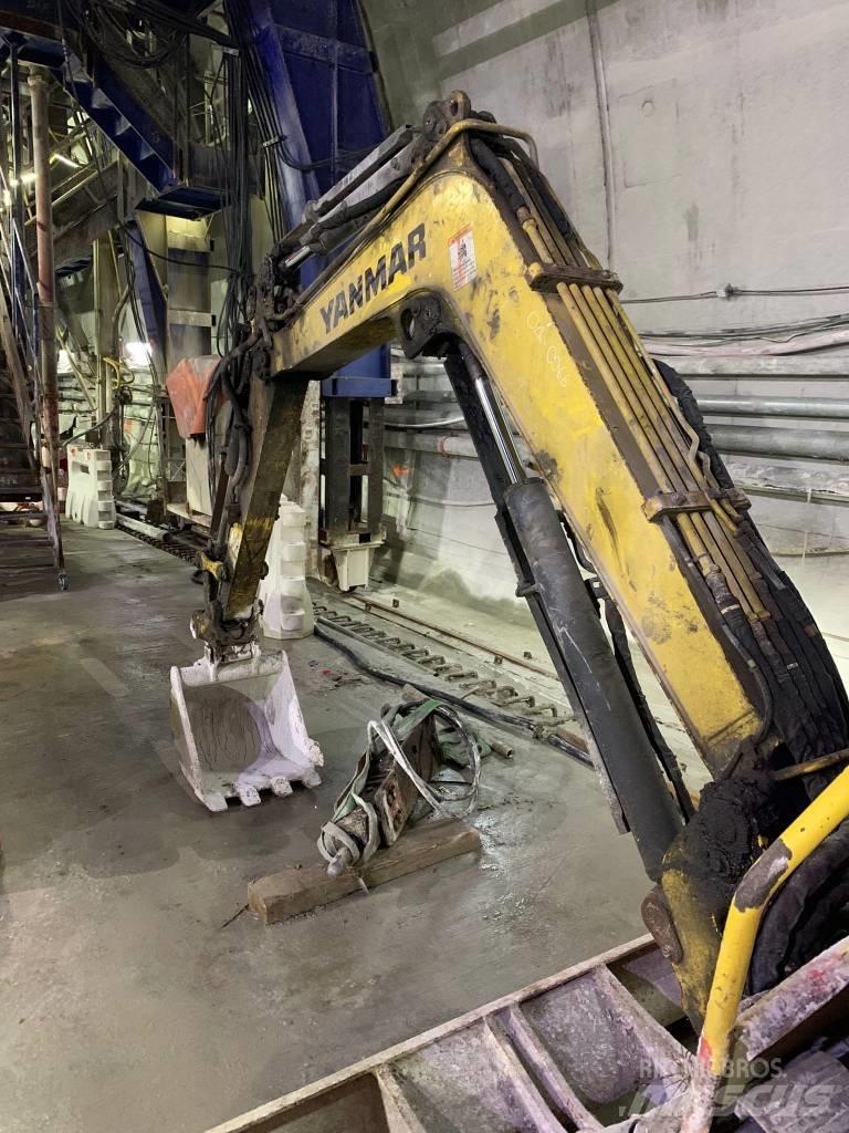 Yanmar VIO30-6B Diger