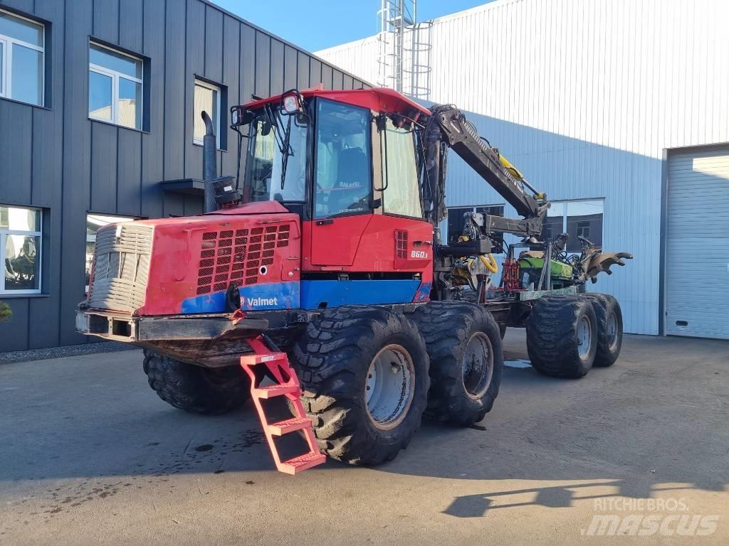 Valmet 860.1 Tomruk yükleyici traktörler