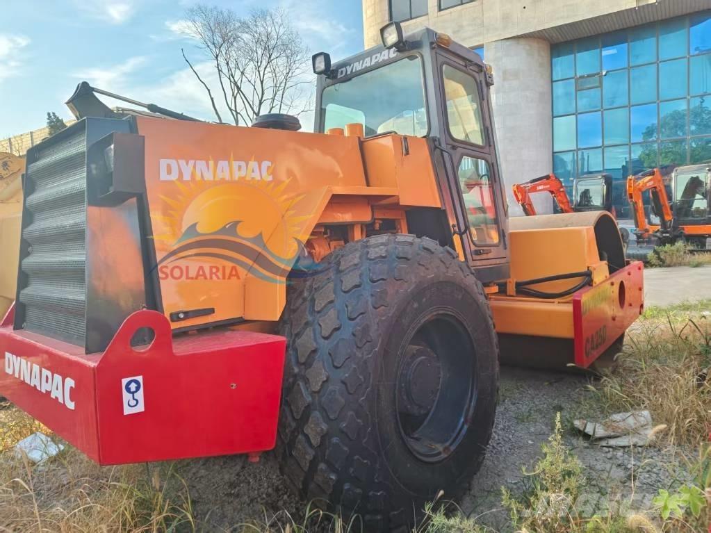 Dynapac CA 25 D Tek tamburlu silindirler