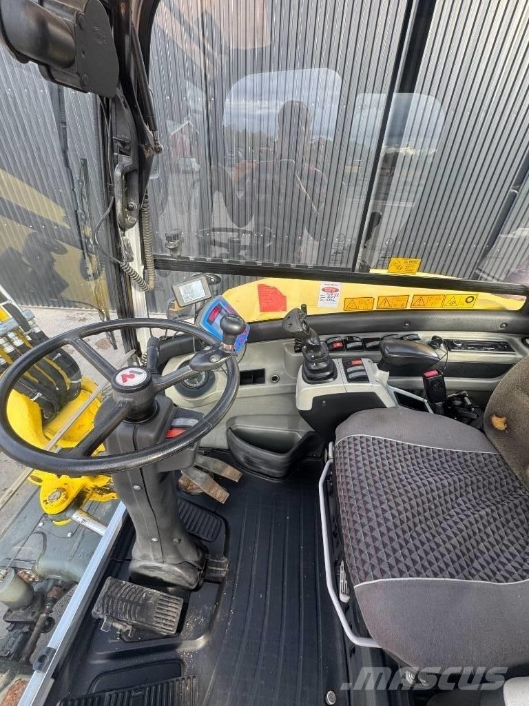 Wacker Neuson 6503 Lastik tekerli ekskavatörler