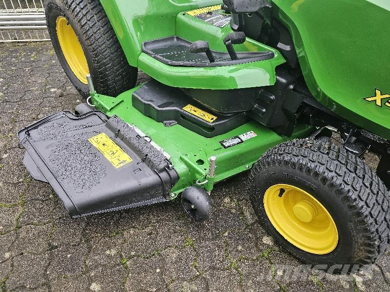 John Deere X584 Çayir biçme makinalari