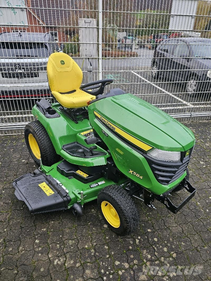 John Deere X584 Çayir biçme makinalari