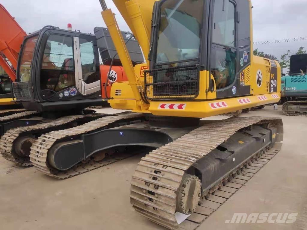 Komatsu PC 240 Paletli ekskavatörler
