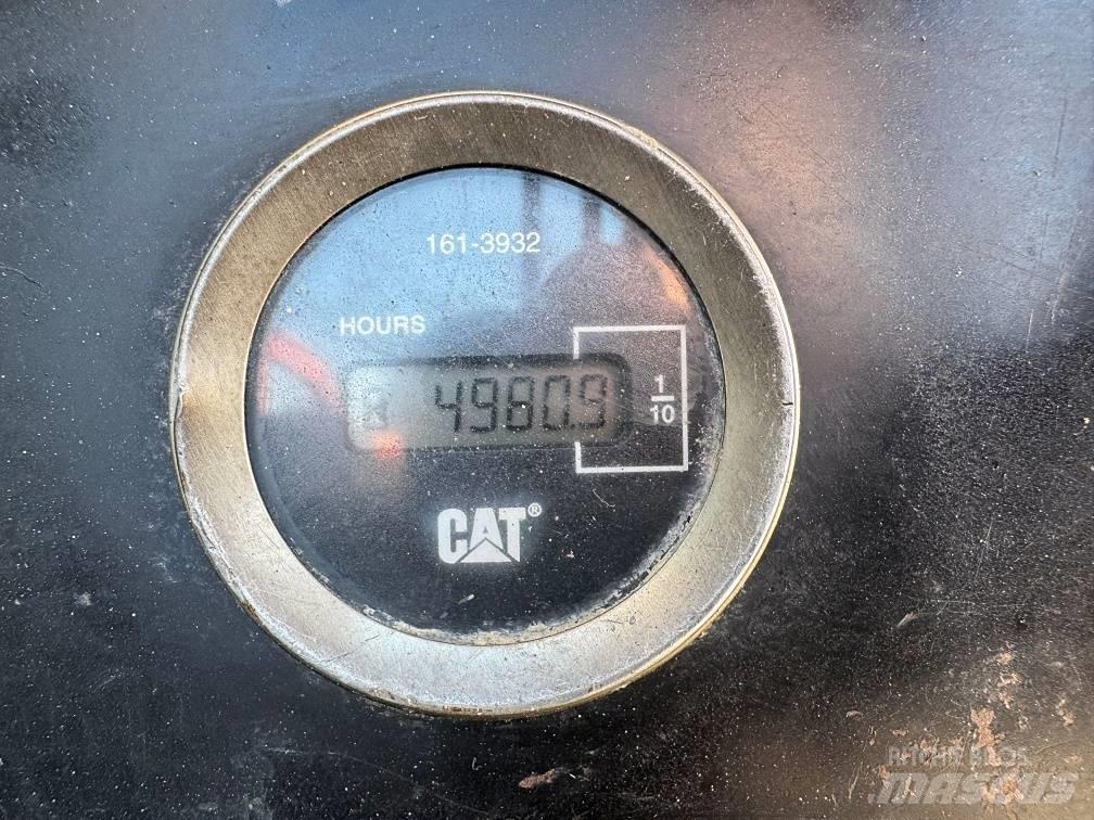 CAT 313D SR Paletli ekskavatörler