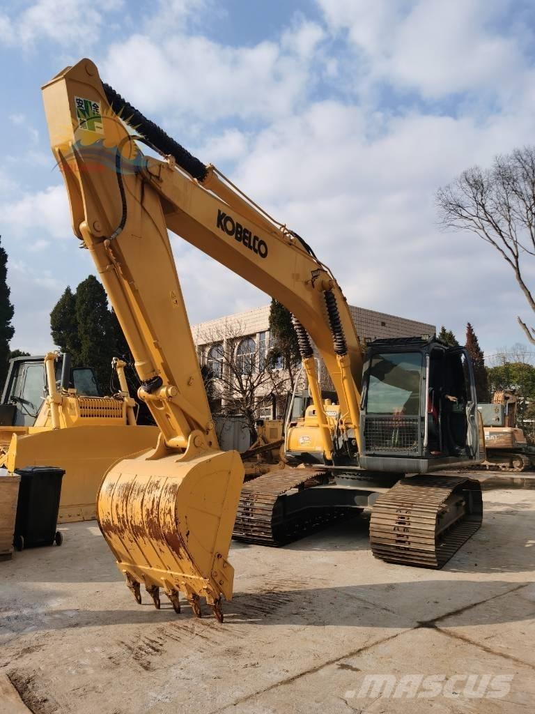 Kobelco SK 200 Paletli ekskavatörler