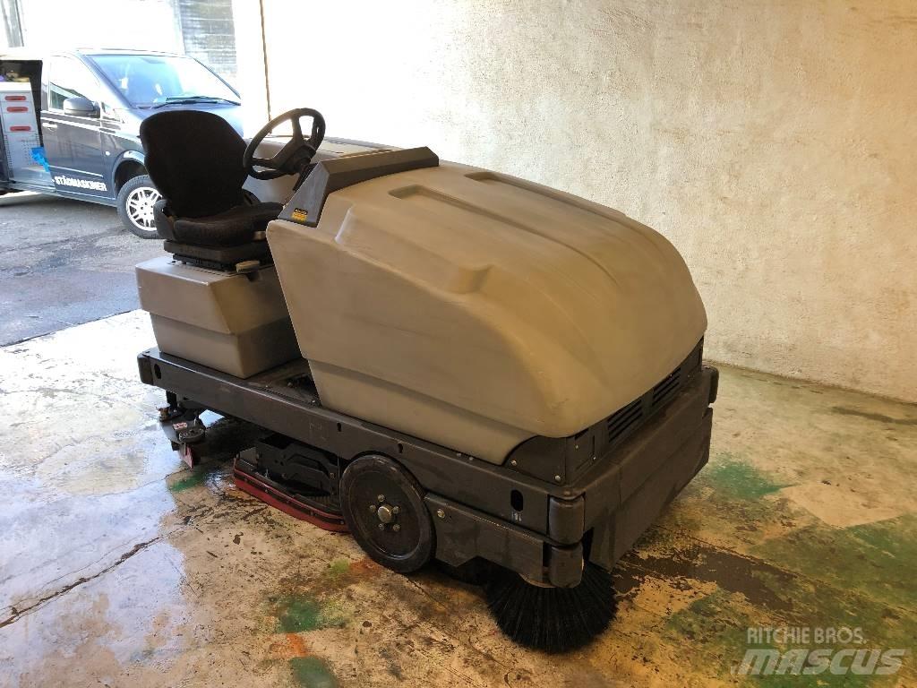 Nilfisk CR 1000 Kombine süpürücü-temizleyiciler