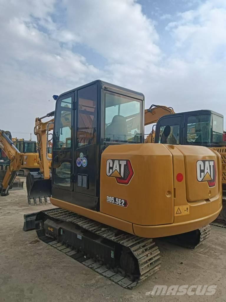 CAT 305.5 Mini ekskavatörler, 7 tona dek