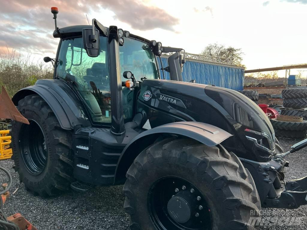 Valtra T 235 Direct Traktörler