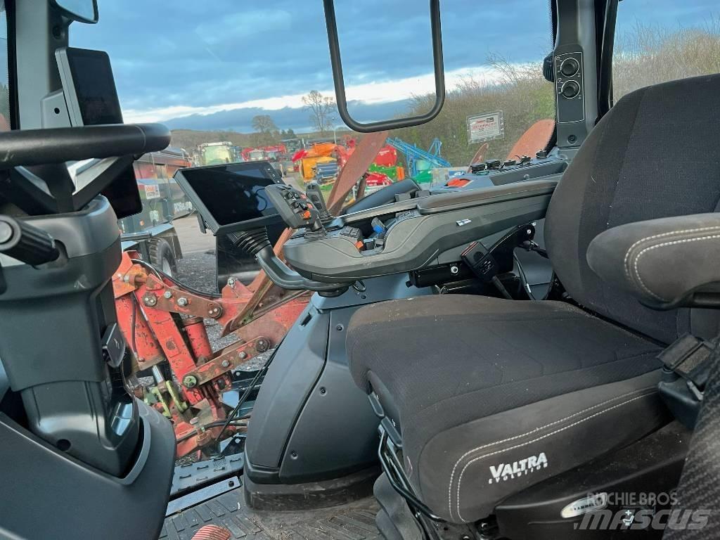 Valtra T 235 Direct Traktörler