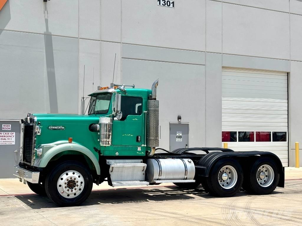 Kenworth W 900 Çekiciler
