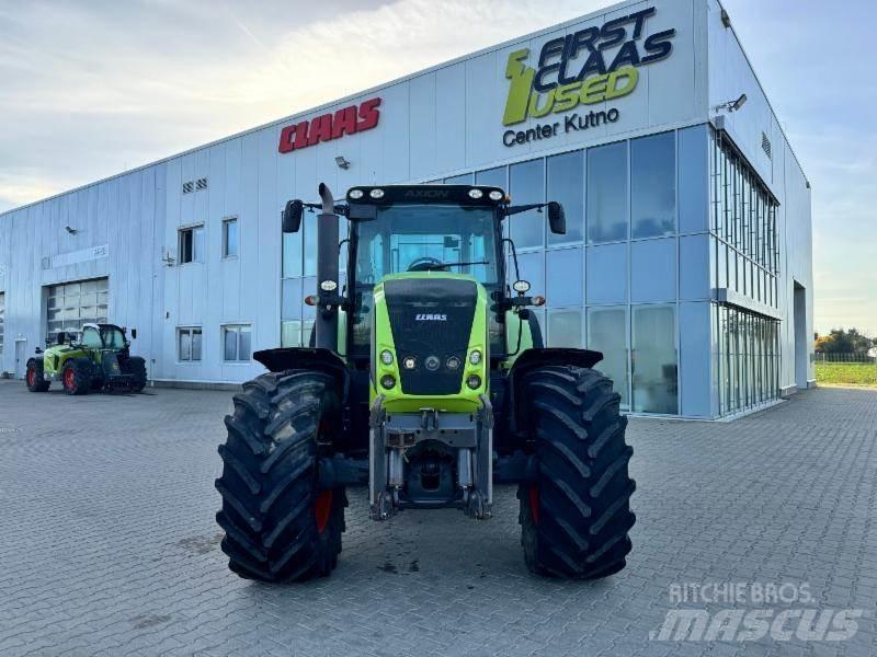 CLAAS AXION 810 Traktörler