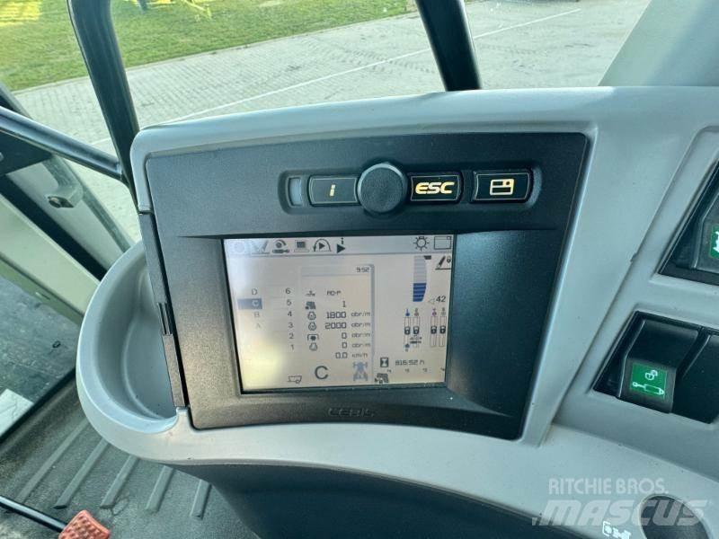 CLAAS AXION 810 Traktörler