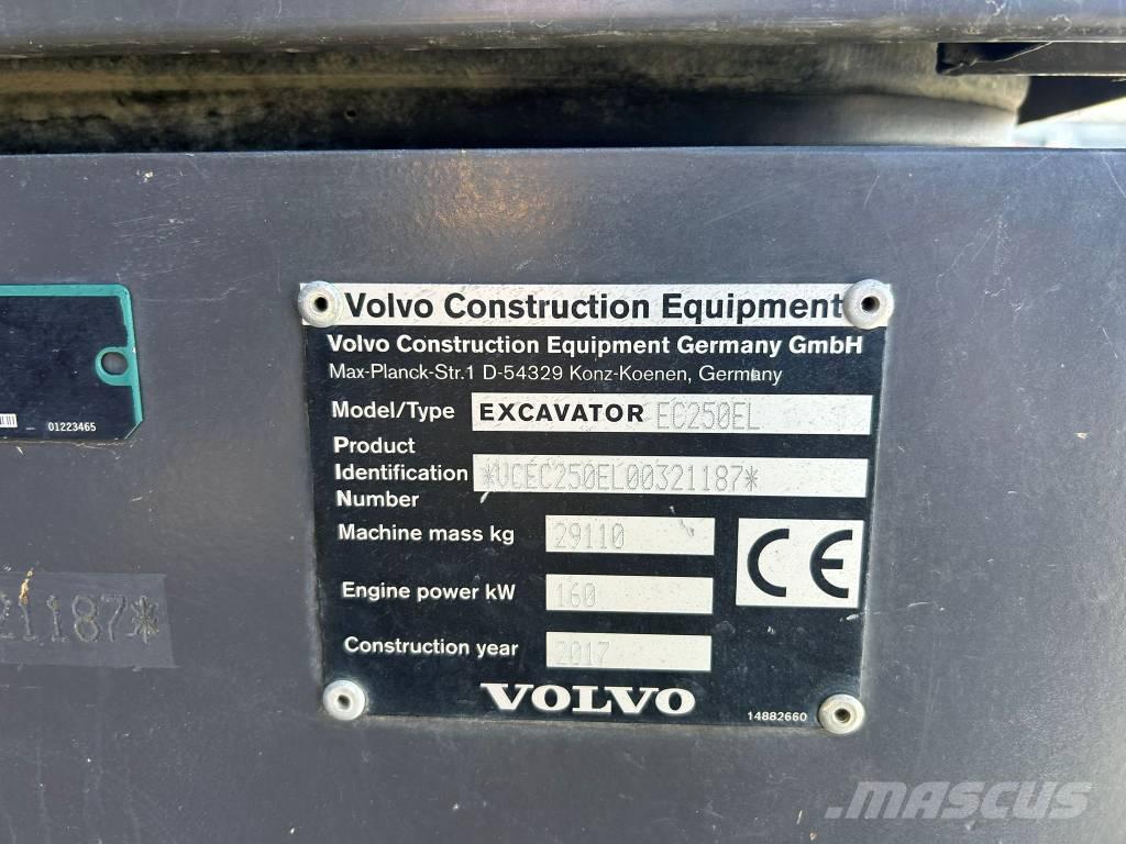 Volvo EC 250 EL Paletli ekskavatörler
