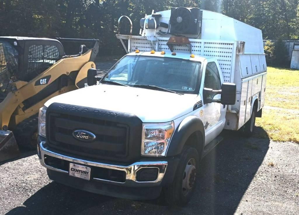 Ford F 550 XL SD Belediye / genel amaçli araçlar