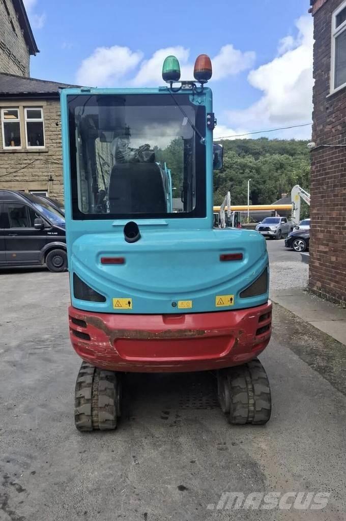 Takeuchi TB230 Mini ekskavatörler, 7 tona dek