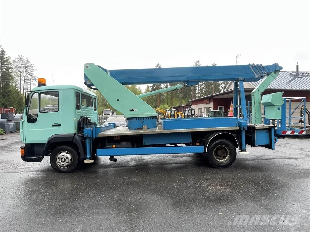 MAN L200 4x2-4300 Araç üstü platformlar