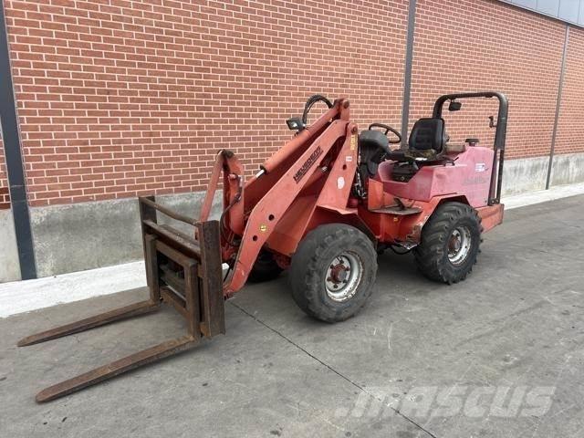 Schäffer 4048 Çok amaçlı yükleyiciler