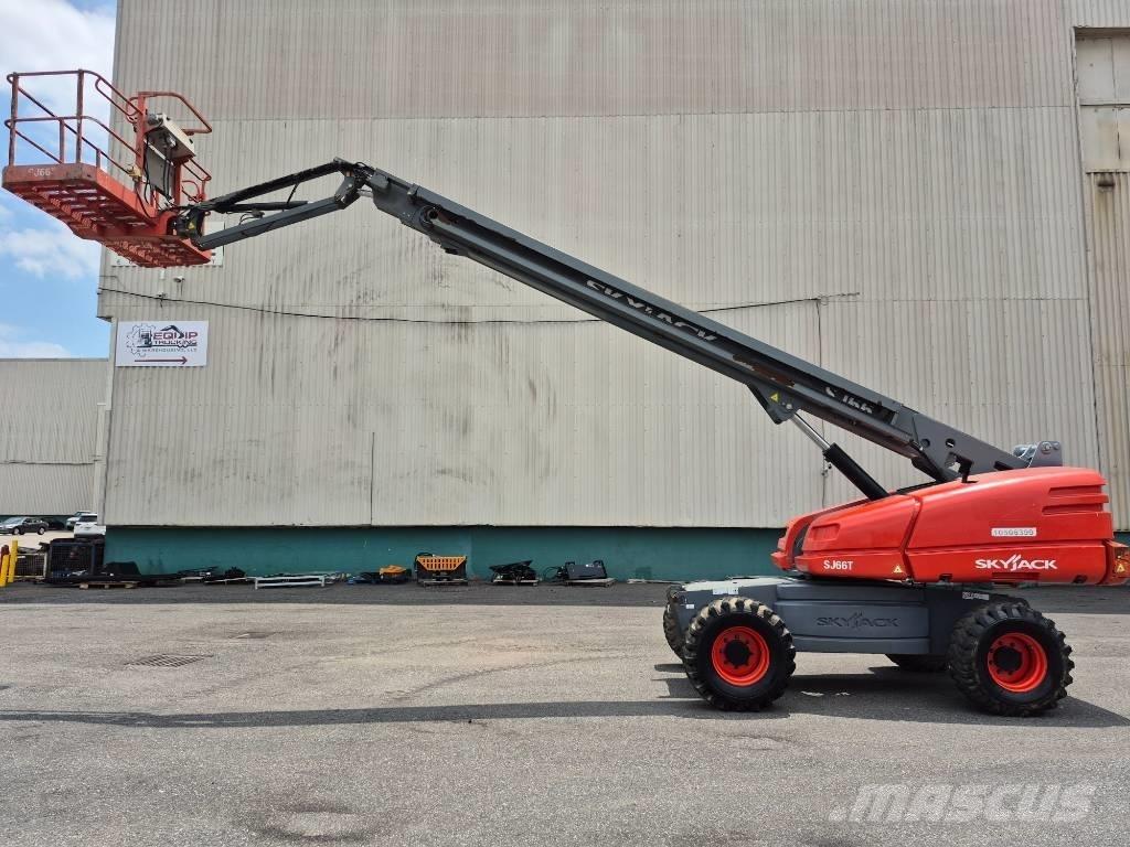SkyJack SJ 66 T Körüklü personel platformları