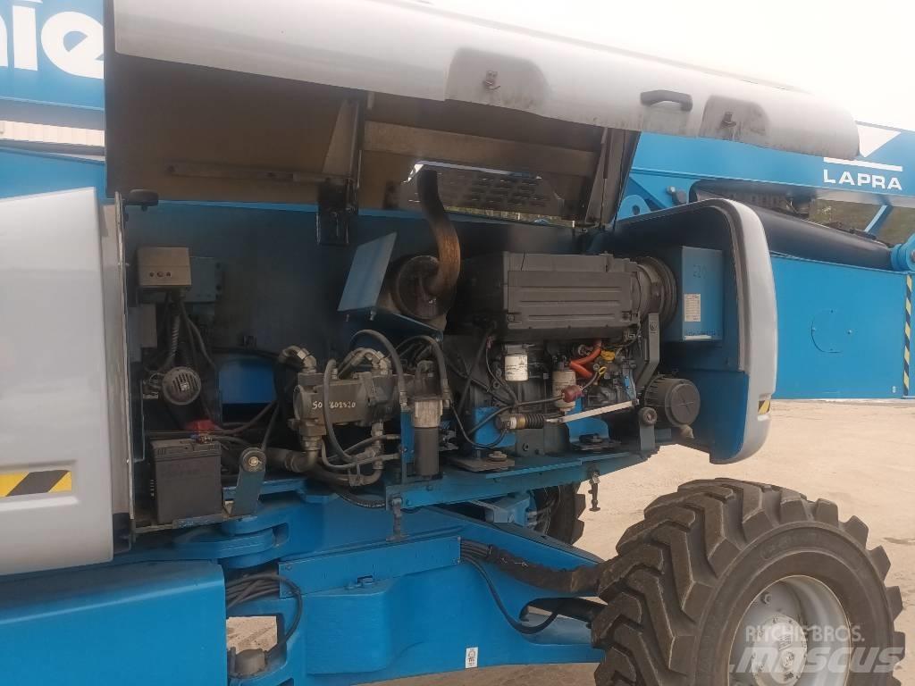 Genie Z 135/70 RT Körüklü personel platformları