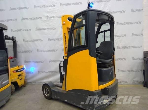 Jungheinrich ETV C16 Reach truck - depo içi istif araçları
