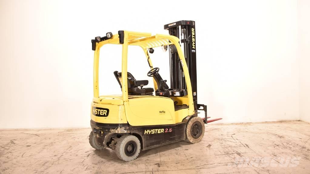 Hyster J2.5XN Elektrikli forkliftler