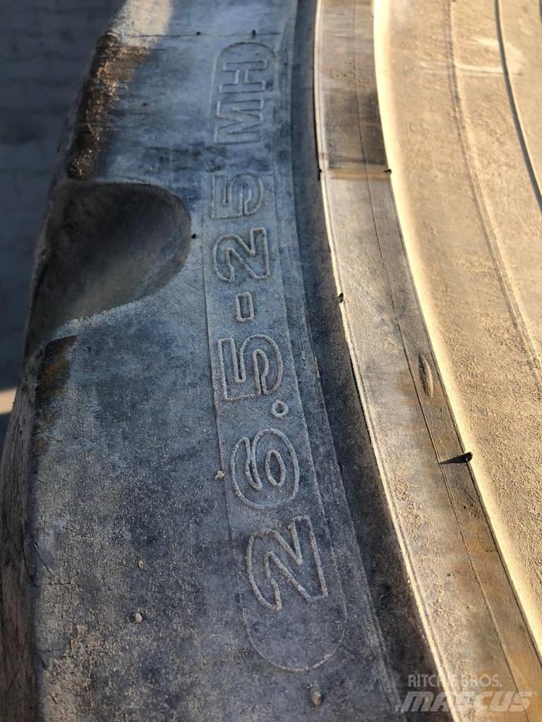 Michelin 26.5-25 MH Lastikler