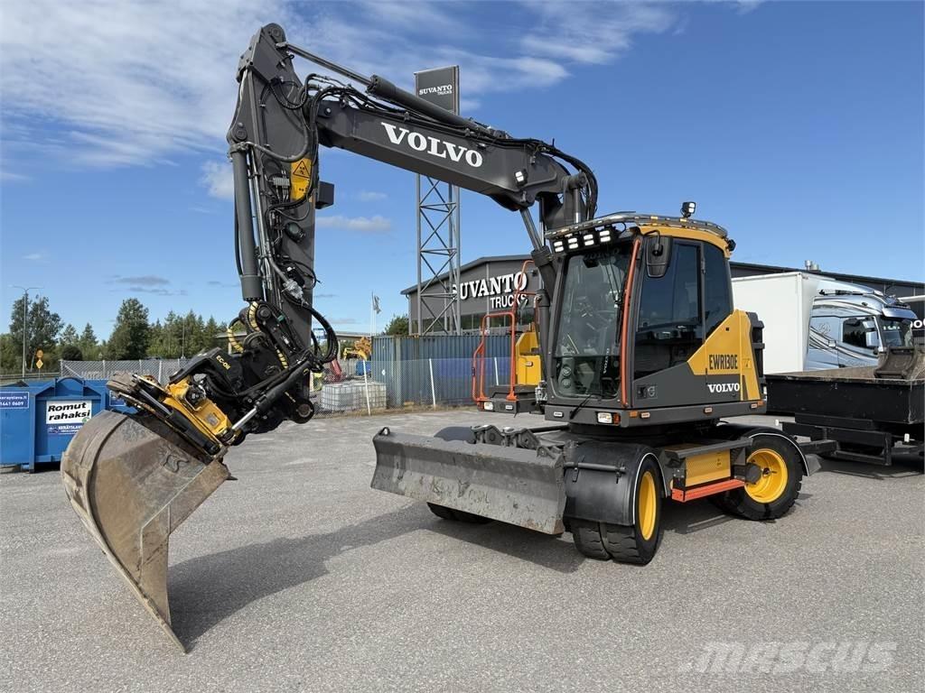 Volvo EWR130E Lastik tekerli ekskavatörler