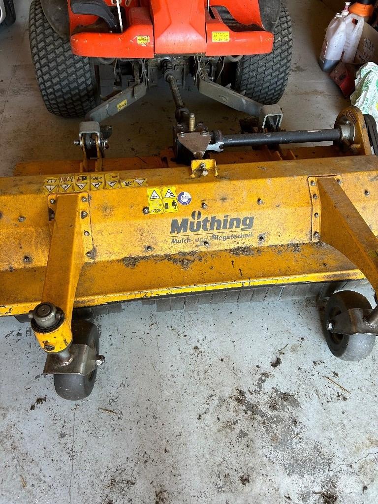 Kubota F 251 Asılı ve çekilir biçme makineleri