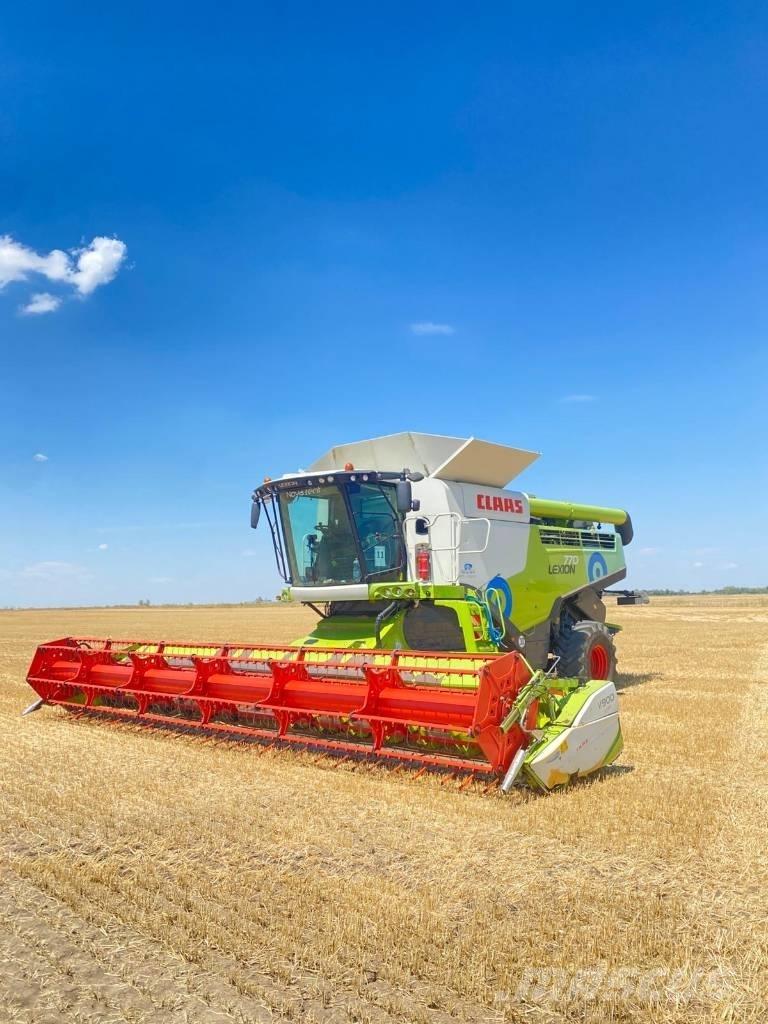 CLAAS Lexion 770 TT Biçerdöverler