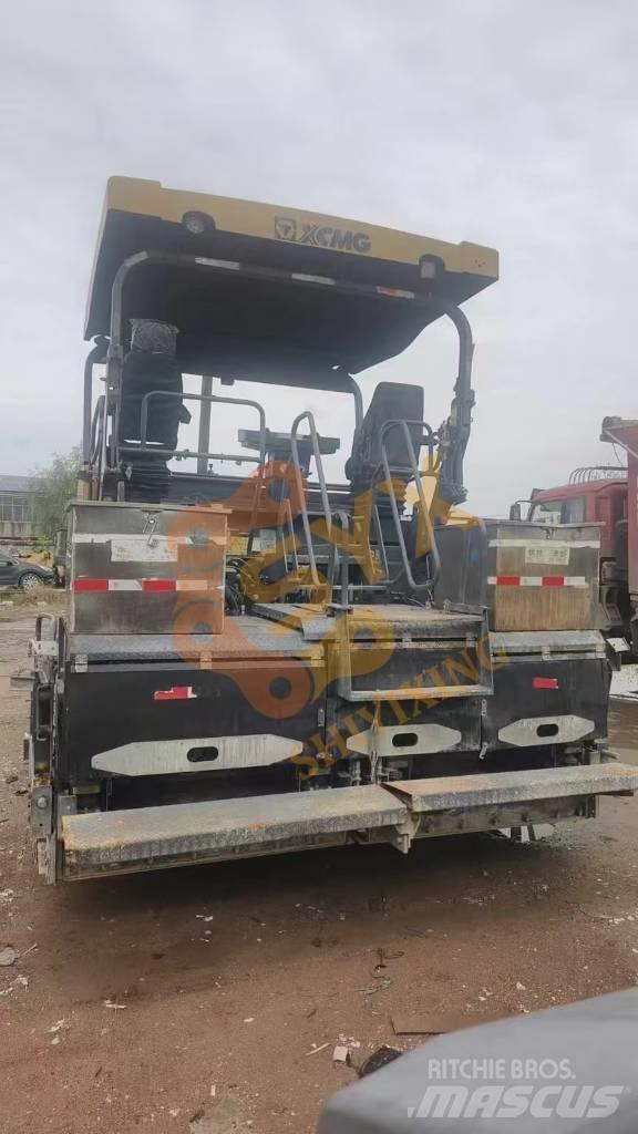 XCMG RP 903 Asfalt sericiler
