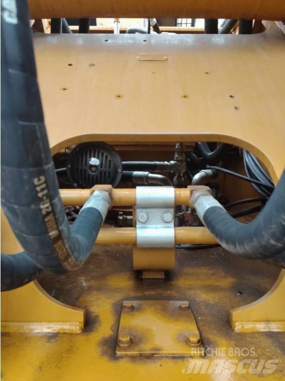 CAT 336 D Paletli ekskavatörler
