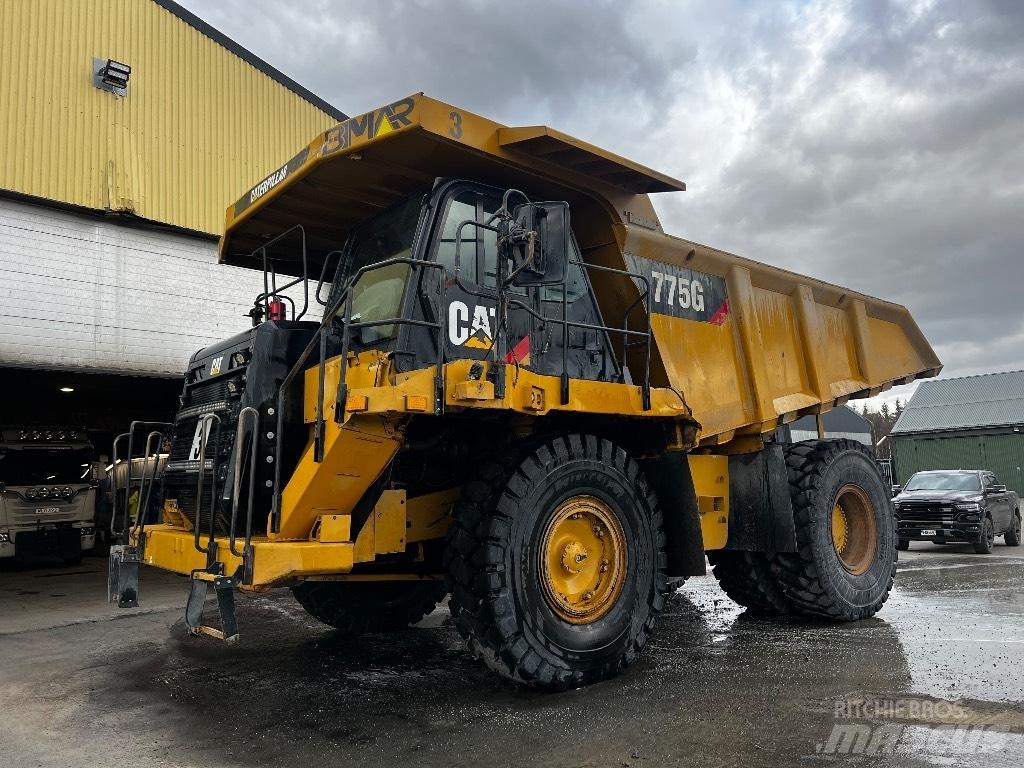 CAT 775 G Yol disi kaya kamyonu