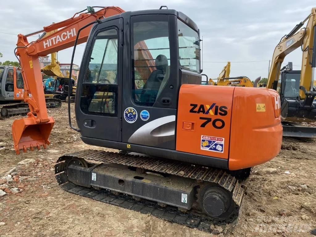 Hitachi ZX 70 Paletli ekskavatörler