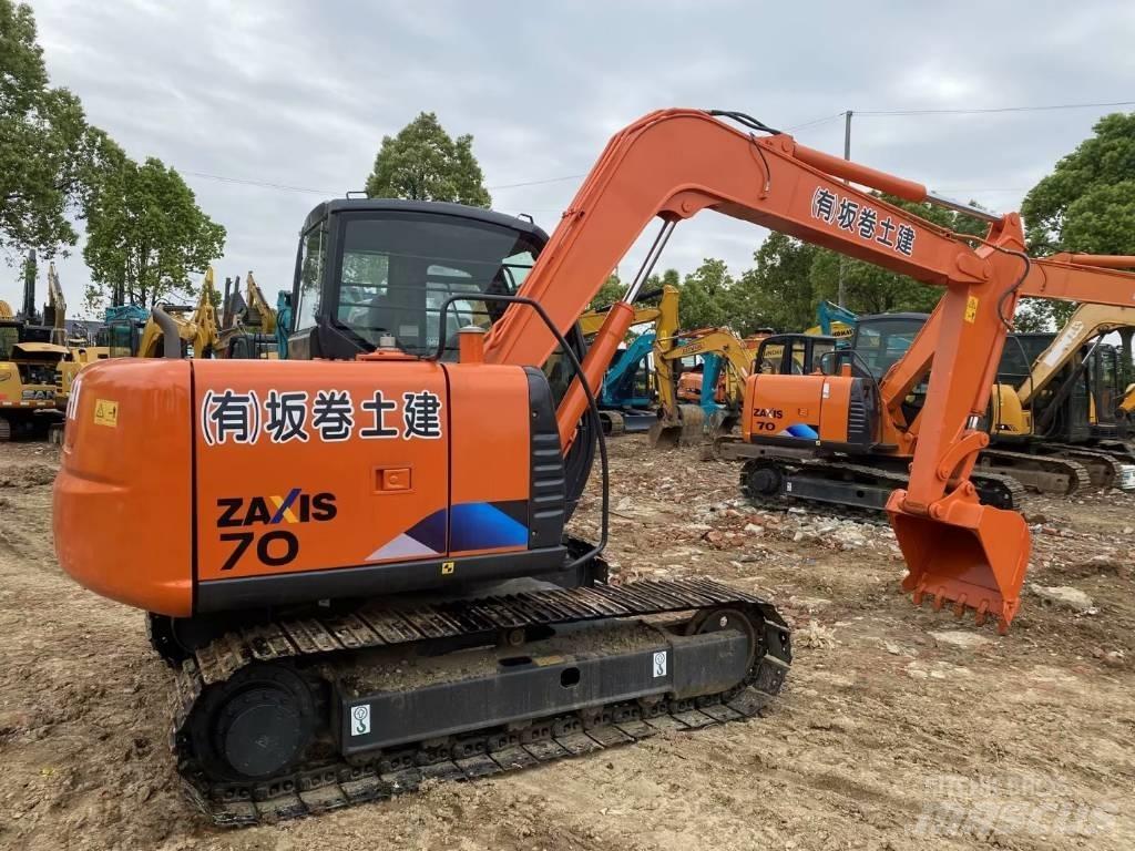 Hitachi ZX 70 Paletli ekskavatörler