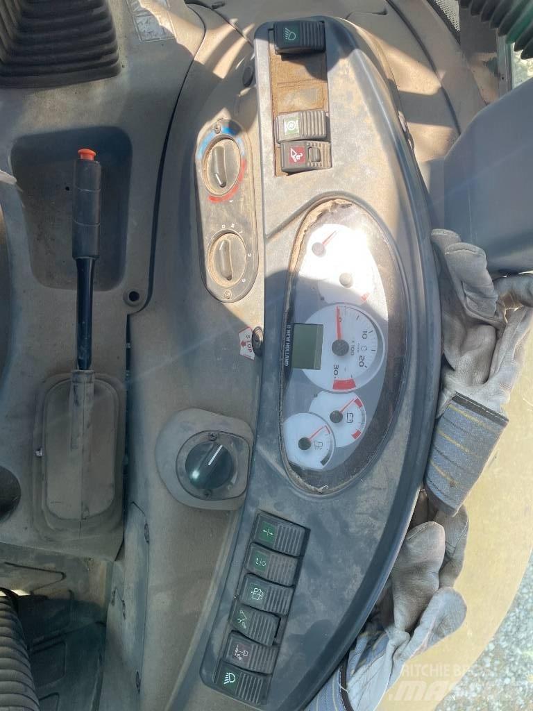New Holland B 110 C Kazıcı yükleyiciler - beko loder