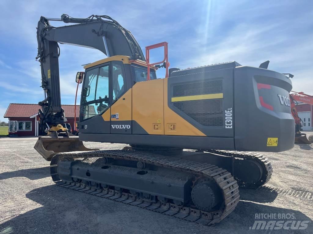 Volvo EC 300 EL Paletli ekskavatörler