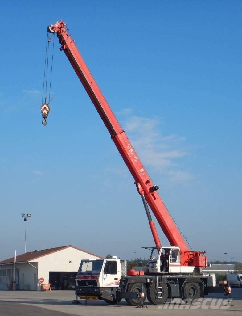 Grove GMK 3050 Yol-Arazi Tipi Vinçler (AT)