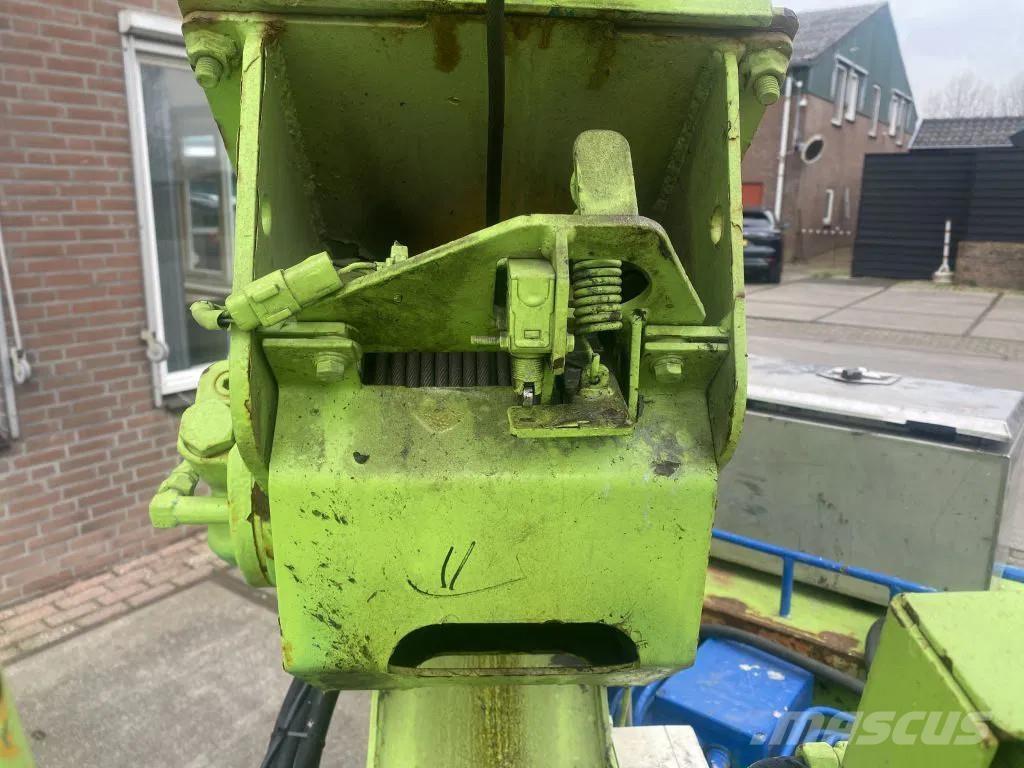 Maeda MC-305C Paletli vinçler